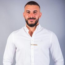 אוריאל הררי - נדל״ן בוטיק | לוח דירות חריש