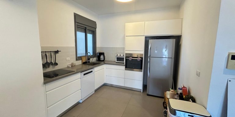 WhatsApp Image 2025-06-20 at 14.33.57 (1)