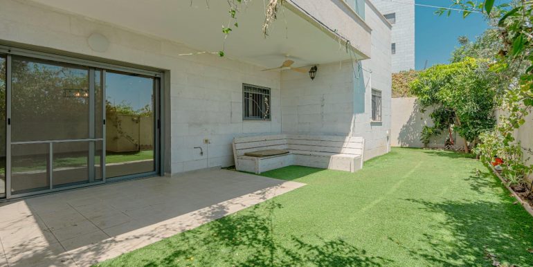 WhatsApp Image 2025-10-23 at 13.18.24 (2)