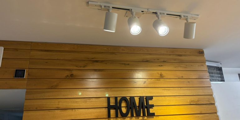 05dd6a2d-3c7a-412e-9a8f-bb967490a1de