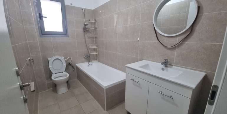 2f4e7445-54aa-4970-a2c7-9205ea8f7f3e-1_all_28181