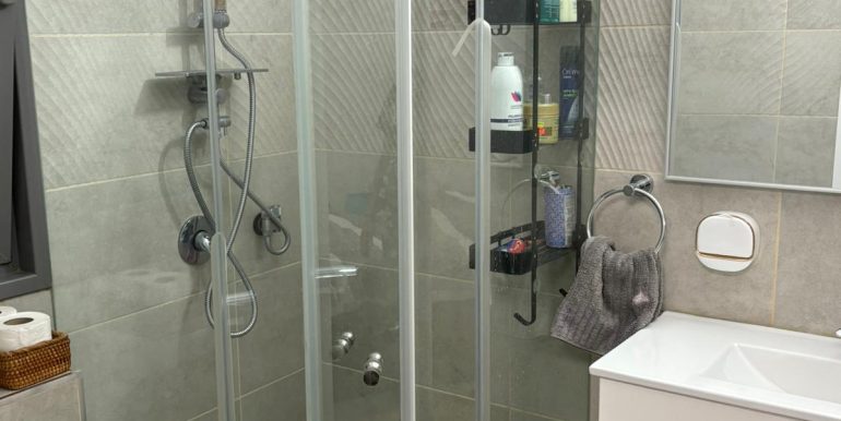 6c1846ea-17ff-4e61-8a9e-bdf7794c36f1