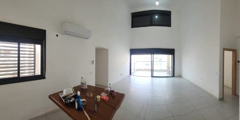 Screenshot_20251122_235936