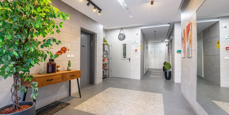 WhatsApp Image 2025-11-30 at 08.06.59 (2)