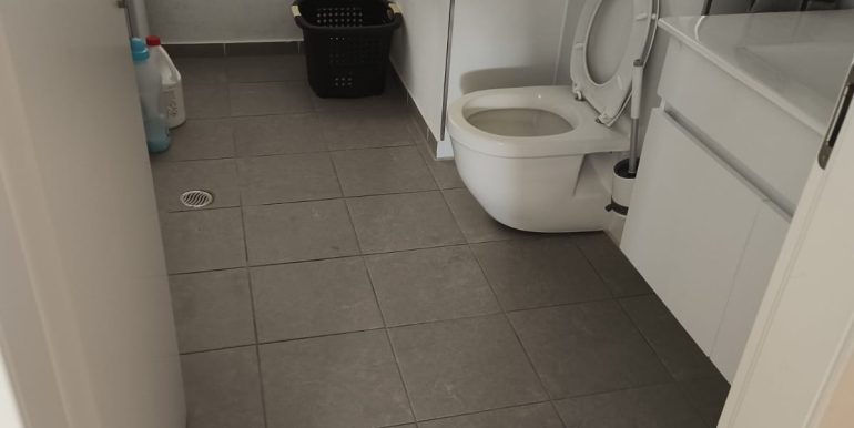 a79f6f13-6c42-42d9-8f0d-6751f5fe3012