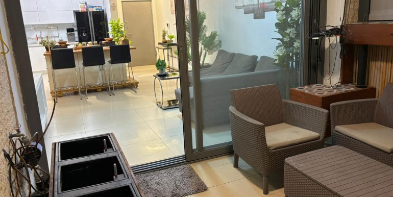 c2b23bde-988e-42b5-bb32-017d32680cf5