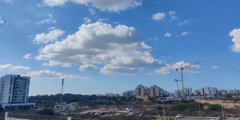 WhatsApp Image 2025-12-03 at 08.18.44 (1)