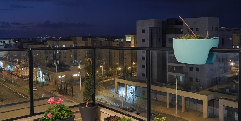 WhatsApp Image 2025-12-11 at 15.05.56