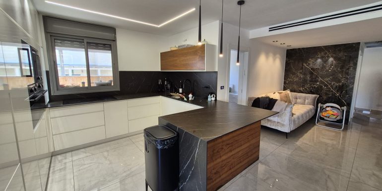 WhatsApp Image 2026-01-05 at 14.22.26