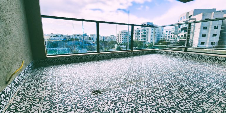 WhatsApp Image 2026-01-12 at 14.09.06