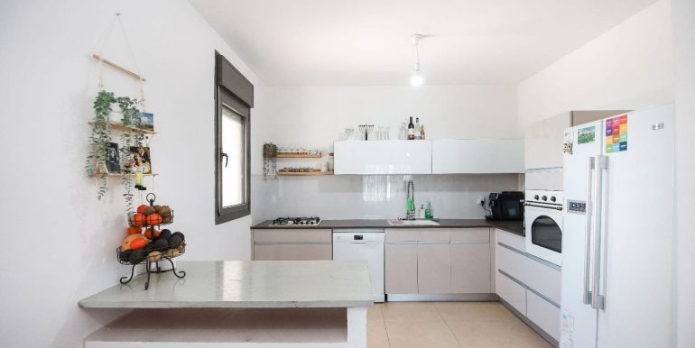 WhatsApp Image 2026-01-17 at 19.03.48