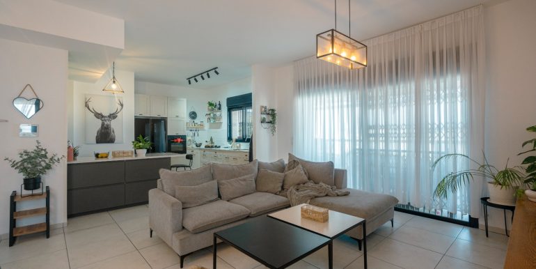 WhatsApp Image 2026-01-26 at 12.53.52 (2)