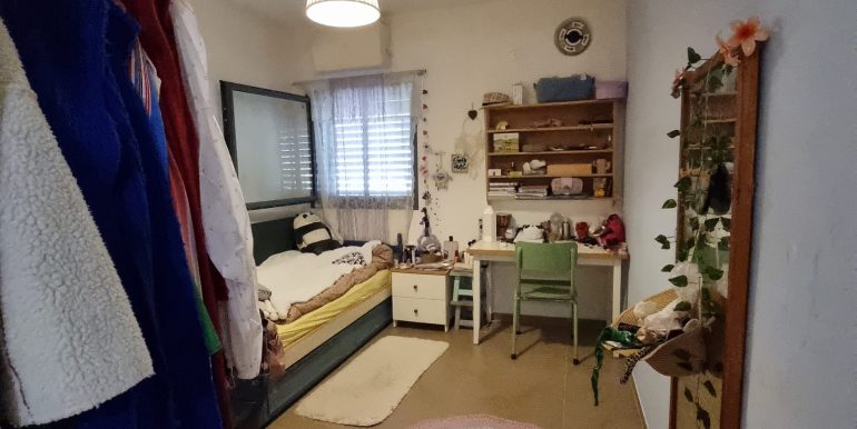 WhatsApp Image 2025-12-27 at 08.07.54