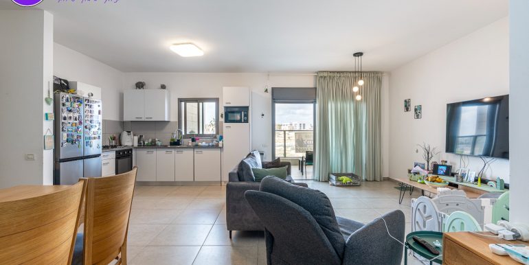 WhatsApp Image 2026-02-12 at 11.33.11 (1)