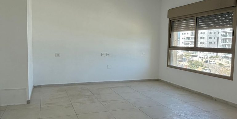 WhatsApp Image 2026-02-25 at 15.54.54 (2)