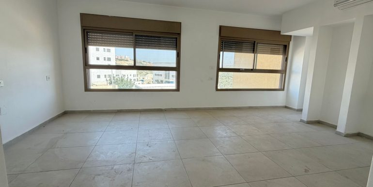 WhatsApp Image 2026-02-25 at 15.54.54