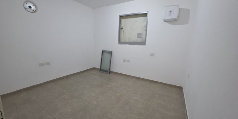 WhatsApp Image 2026-03-17 at 18.02.55 (4)