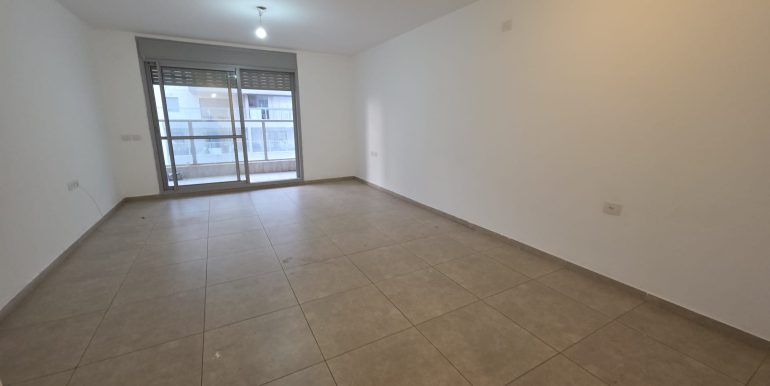 WhatsApp Image 2026-03-17 at 18.02.56