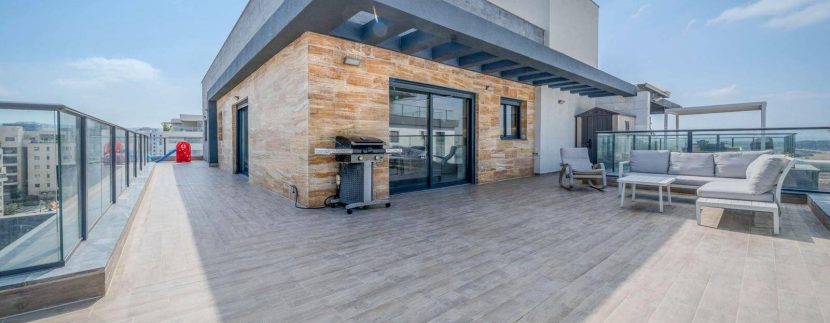 עסקאות החודש בחריש - פנטהאוז ברחוב לוטם