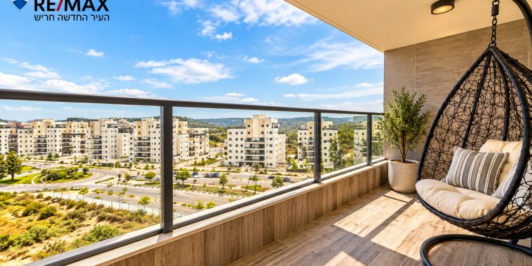 REMAX_04