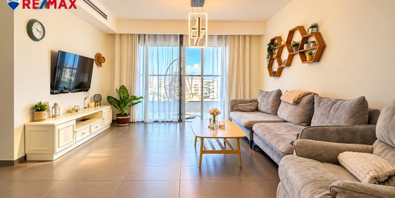 REMAX_09